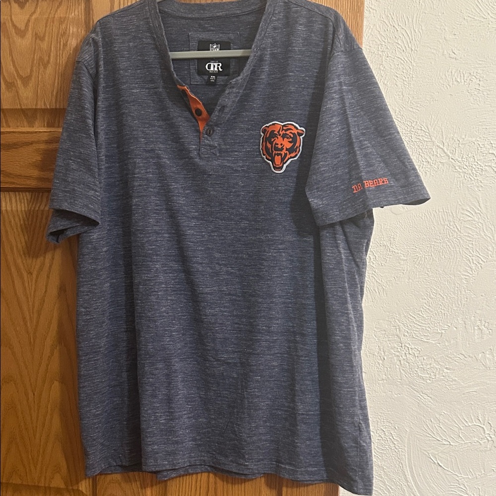 Chicago Bears Men's Blue Henley Shirt